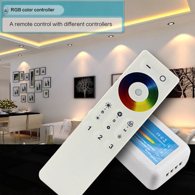 色リング スマートなRGB Tuya APP WIFIが付いている3CHx5A接触LEDライト コントローラー