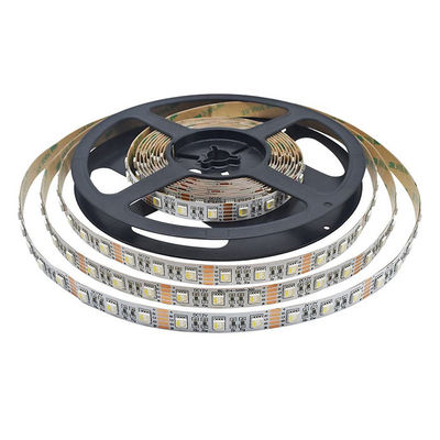 24V SMD 5050 Rgbwは1つの屋外のための暖かい白色光の5m防水滑走路端燈のストリップ4を導いた