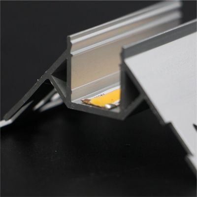 KTV棒LEDはキャビネットの内部を300cm並べるアルミニウム プロフィールの壁の線形導かれたコーナー200cmをつける