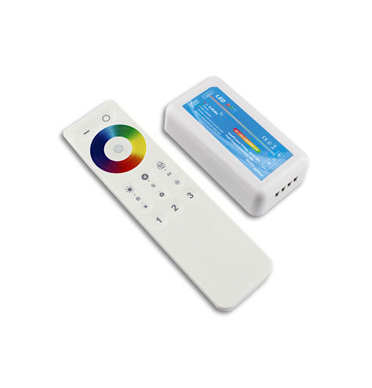 色リング スマートなRGB Tuya APP WIFIが付いている3CHx5A接触LEDライト コントローラー