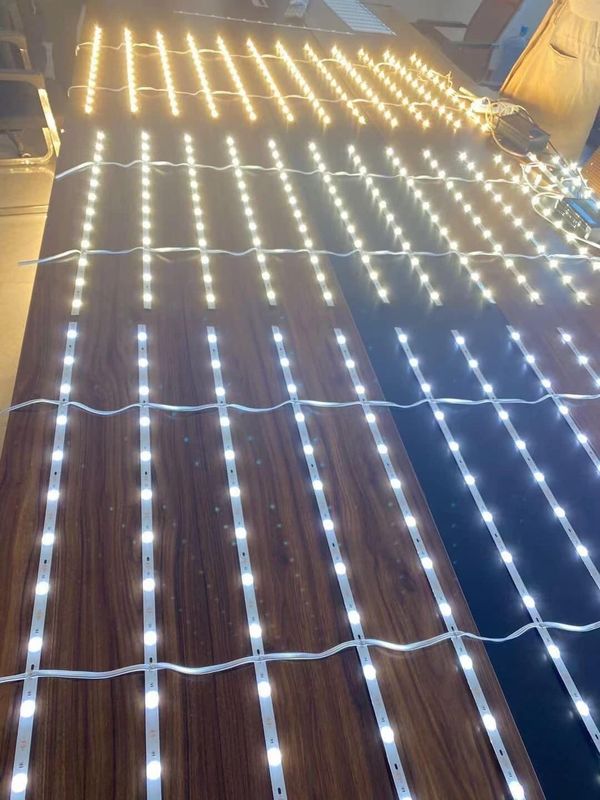 15w高い発電LEDの線形つくストリップはSmd 3030レンズが付いている12v棒を導いた